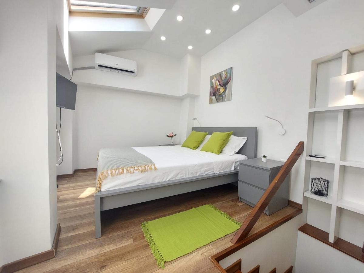 Sweet Dreams Suites Lovely Duplex Universitate Бухарест Экстерьер фото