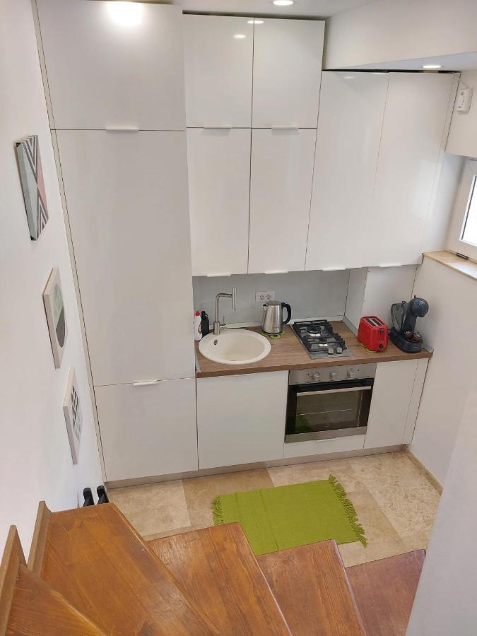 Sweet Dreams Suites Lovely Duplex Universitate Бухарест Экстерьер фото